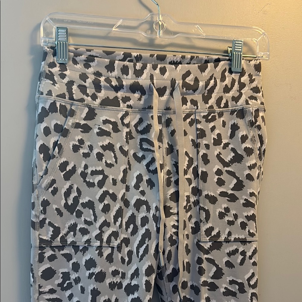 Animal Print Jogger Pants - Gray & White
